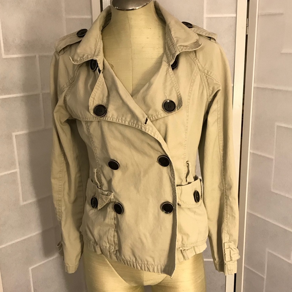Dollhouse trench/peacoat khaki